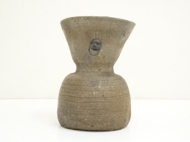  備前焼　金重晃介造　掛花入（共箱）